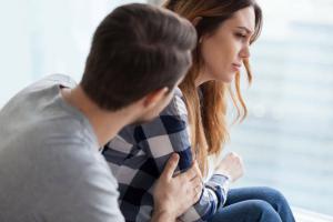 Jak se vyrovnat se ztrátou těhotenství - rada psychologa