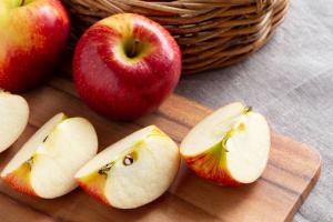 3 jednoduchý recept masných pokrmů s jablky