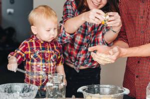 Váš osobní kuchař: 5 důvodů, proč své dítě naučit vařit