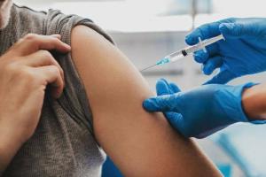 NEJLEPŠÍ 4 nové mýty o očkování proti COVID-19: vyvrácení ministerstva zdravotnictví