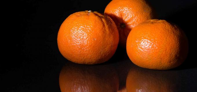 Orange - oranžová