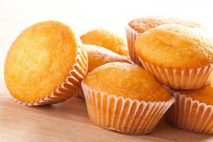 Každodenní postní pečivo: Crazy Pie a Orange Muffins