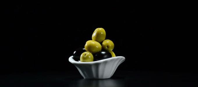 Olivy - olivový