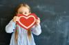 Soutěže a hry pro děti na Valentýna ve škole: 5 zábavných nápadů