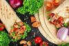 Co vařit pro dítě v karanténě: dietní shawarma