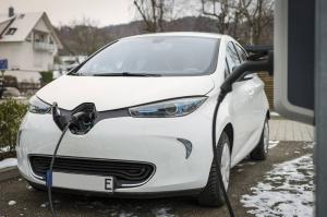 Na Ukrajině, hlavní změna přichází o auta na elektrický pohon, nová pravidla a zákony