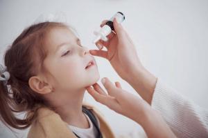 Umělá imunita: mělo by být dětem podáván interferon