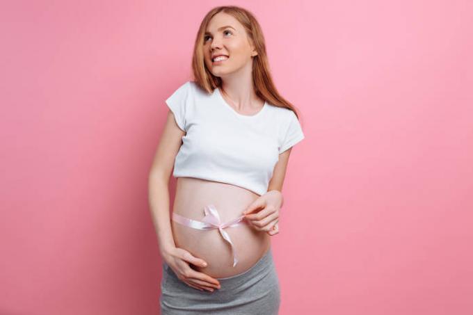 33 týdnu těhotenství: vše, co potřebujete vědět o zdraví nastávající matky a jejího dítěte